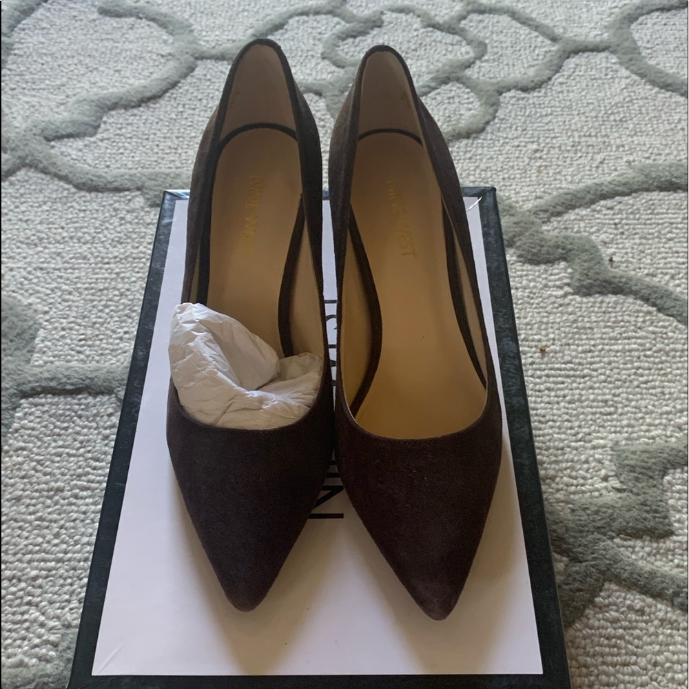 Nine West Brown Heels Size 5 Suede